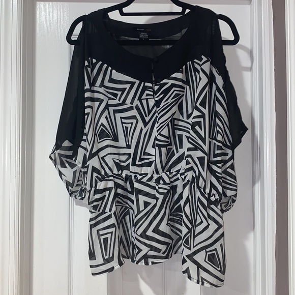 Black and White Pattern Blouse - LARGE - Picture 1 of 6